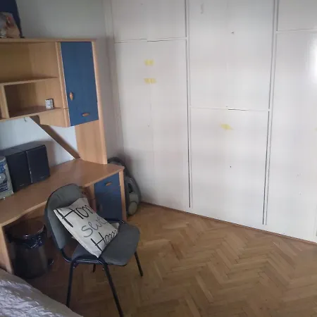 Проживание в семье Duzy Pokoj W Centrum Gdyni 180 Metrow Od Plazy. Гдыня